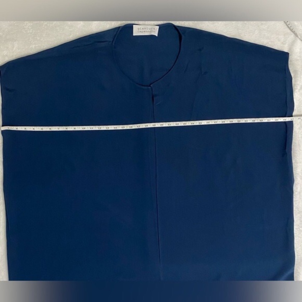 GIANLUCA CAPANNOLO Cape 100% Silk made in Italy.